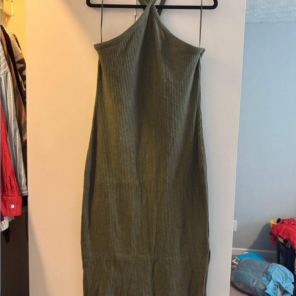 Casual Olive Green Midi Dress